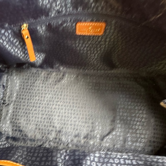 Kate Spade New York Stevie Classic Spade Satchel – Stucco (NWT) - Picture 7 of 9